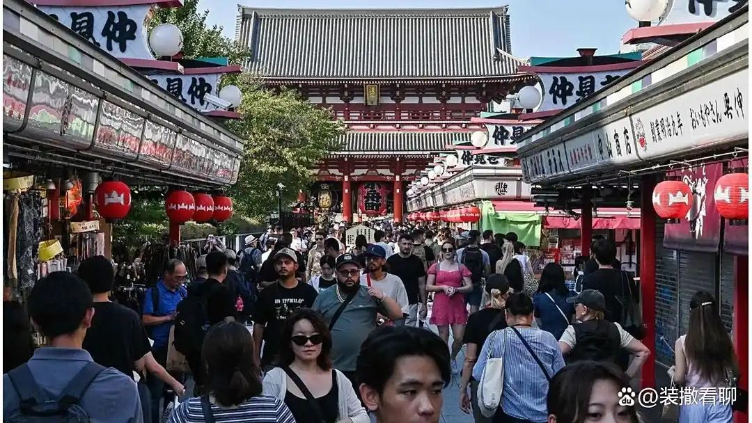 日本游客暴涨,经济飞速,居民生活压力加大