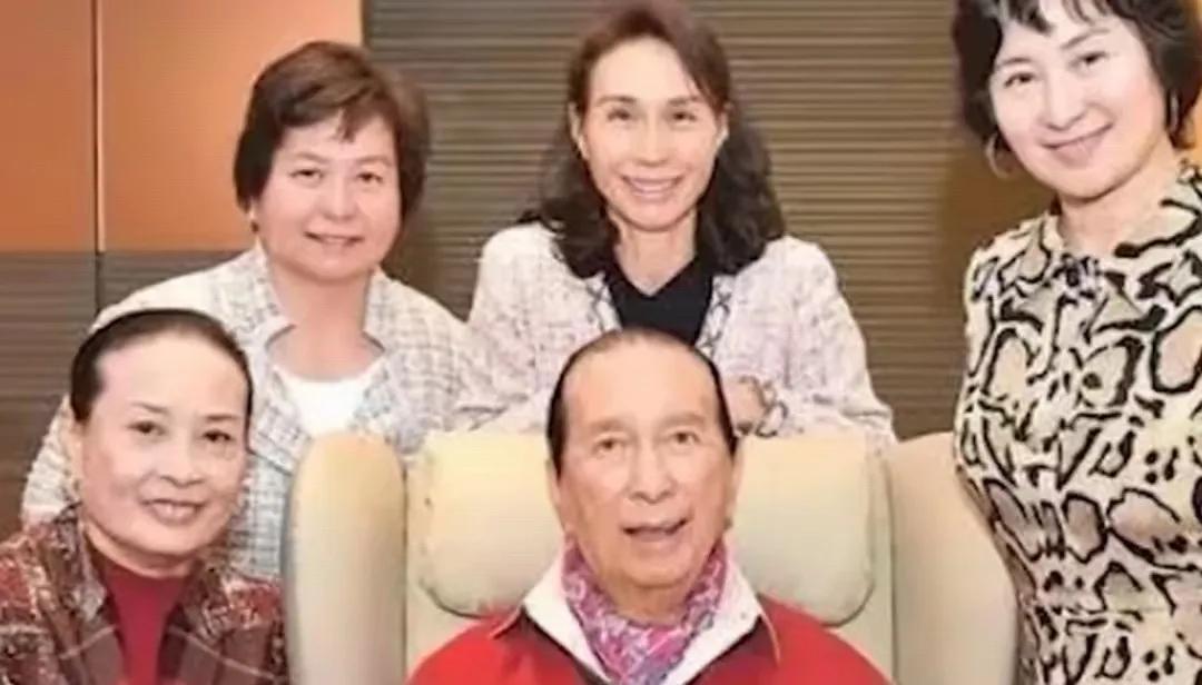 赌王被小护士郑咏诗骗财骗色，但是手段比其更狠的却是她