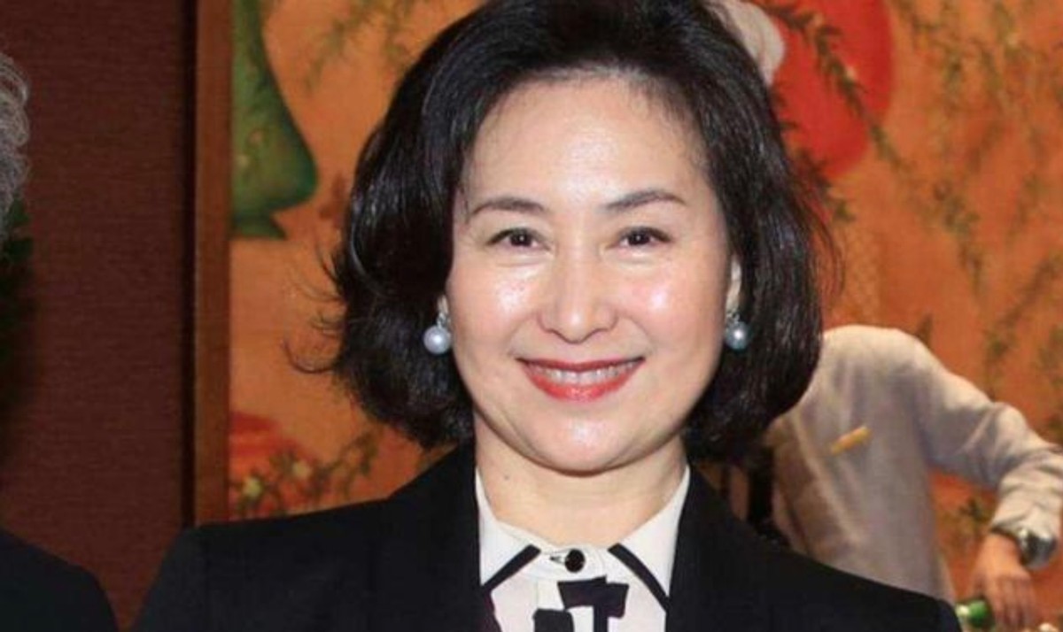 临终将“私生子”交给何超琼，赌王下的这盘大棋，到5年后才看懂