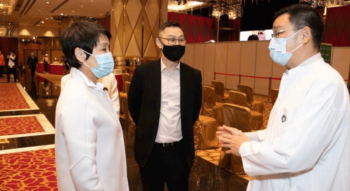 临终将“私生子”交给何超琼，赌王下的这盘大棋，到5年后才看懂