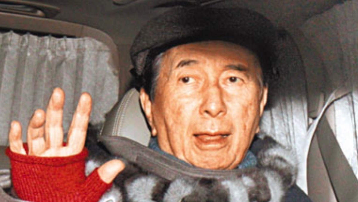 临终将“私生子”交给何超琼，赌王下的这盘大棋，到5年后才看懂