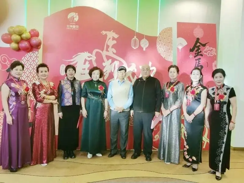 定格精彩,共赴新程——梦之队成立13周年新年庆典圆满举行,共绘公益新蓝图