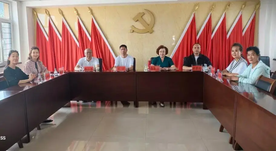 定格精彩,共赴新程——梦之队成立13周年新年庆典圆满举行,共绘公益新蓝图