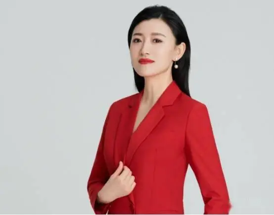 11个美女，是央视各频道的“当家花旦”，“六公主”尤其性感