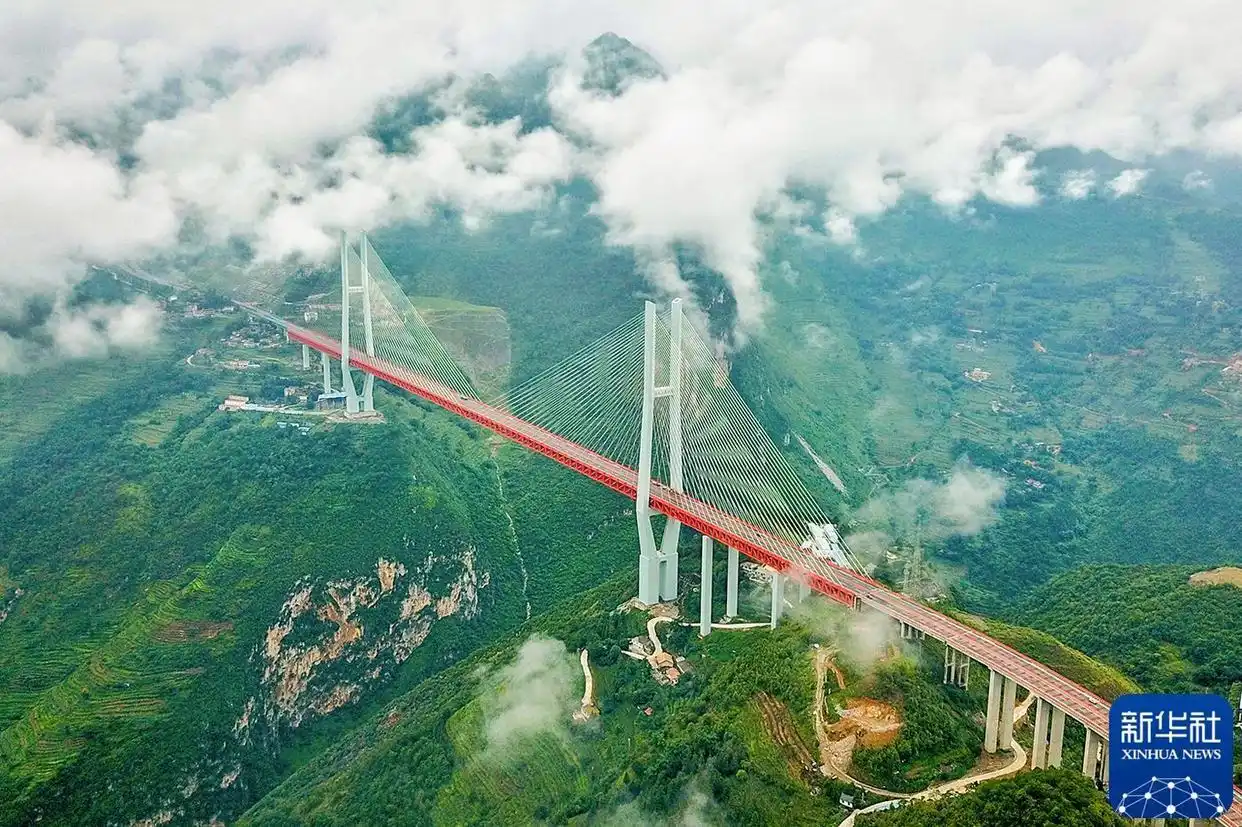 “国社之镜·世纪光影”新华社新闻摄影展｜时空巨变（下篇）