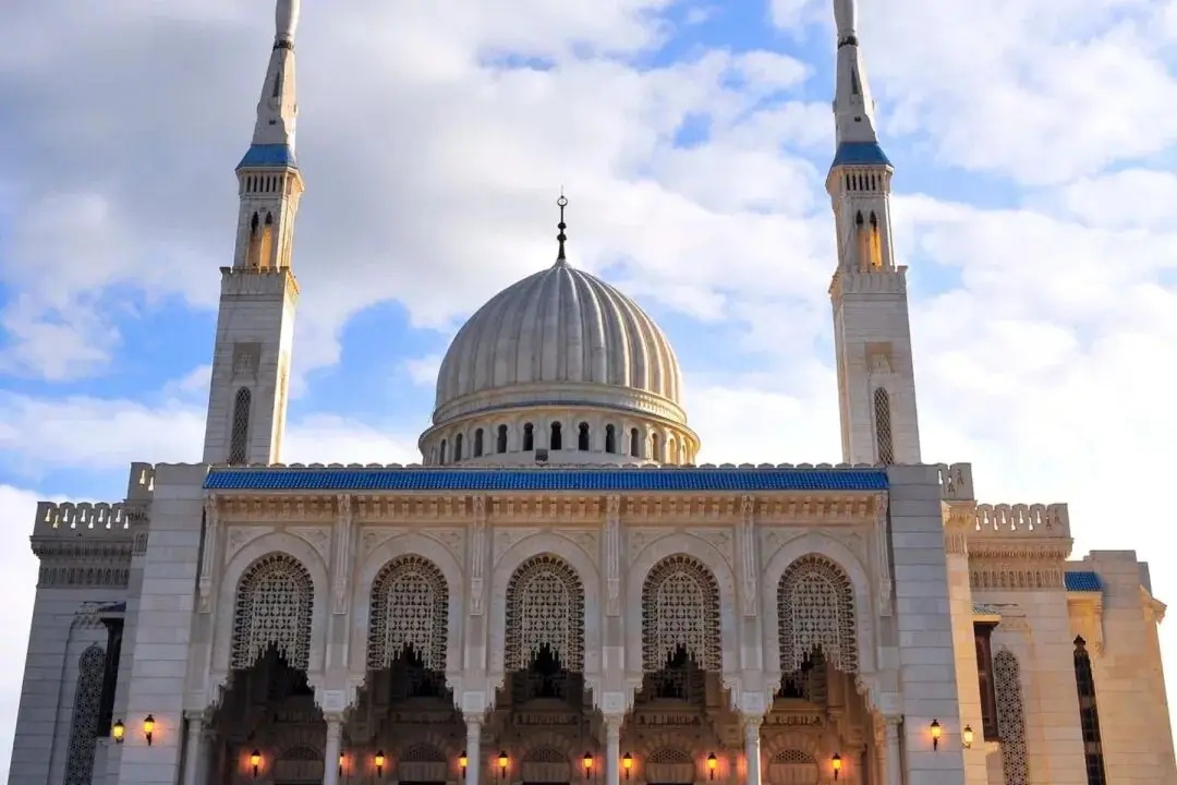 非洲旅游行程推荐—埃及和阿尔及利亚旅游行程攻略，解锁北非多元风情
