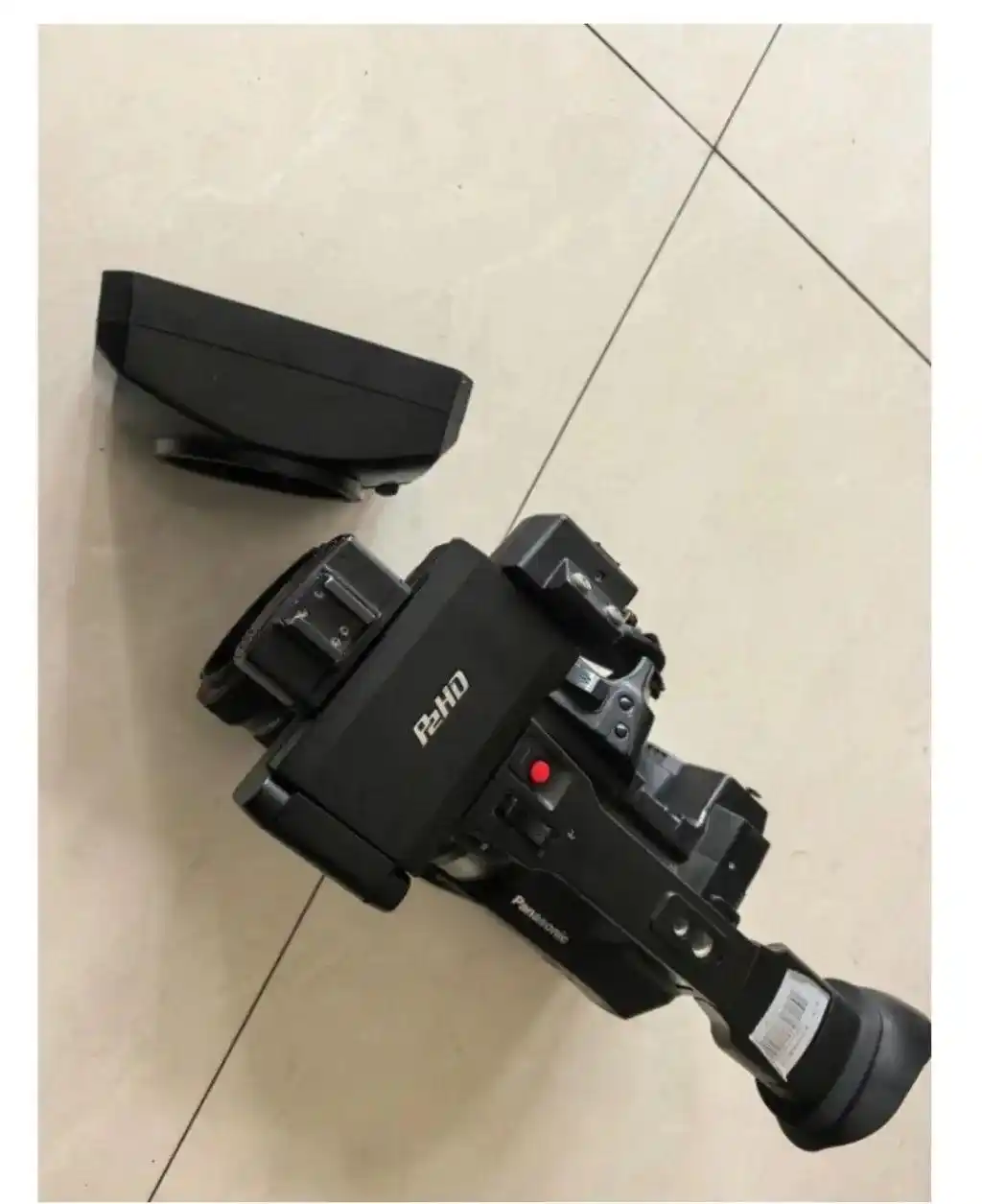 电视台女记者采访中被打伤，中国记协发声，官方通报相关细节