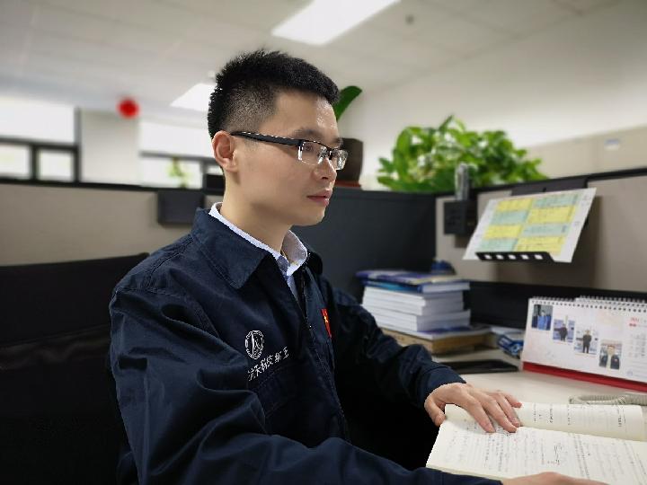 百年五四精神激励新时代中国青年