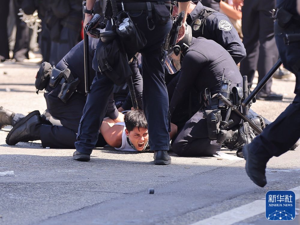 2025年新华社年度照片·国际新闻