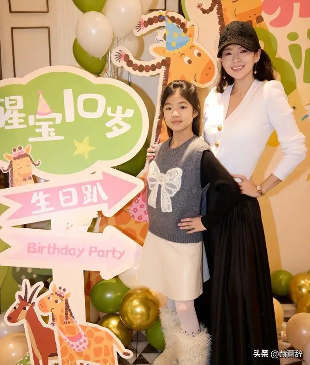 间隔不到2小时，章子怡、汪峰先后发文，网友：终究是森林北输了