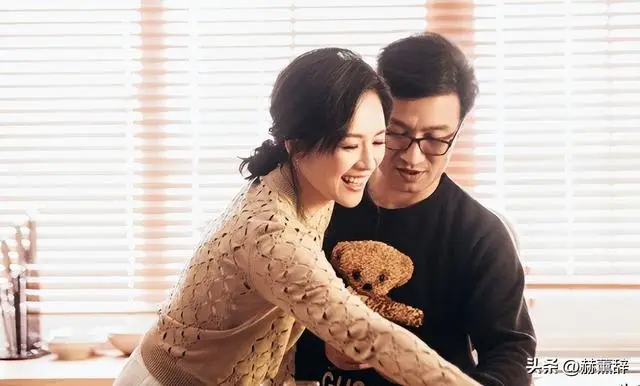 间隔不到2小时，章子怡、汪峰先后发文，网友：终究是森林北输了