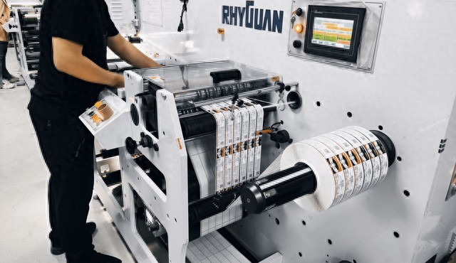 条形码申请能自己去官网办吗?为了省几百块代理费他把电脑都砸了