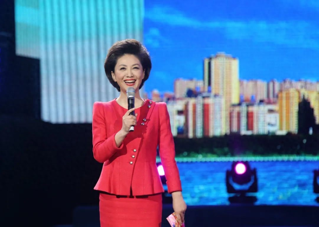 央视主持人名单更新,海霞等已退出