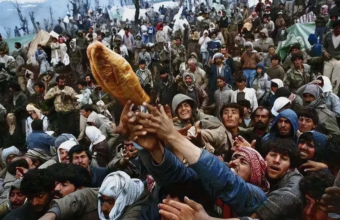 美国想方设法寻找，却被萨达姆一招制约，萨达姆死前留下百亿遗产