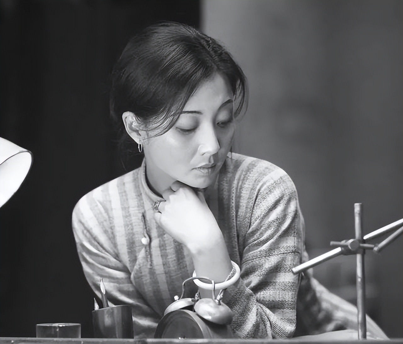 43岁的殷桃,终于得救了