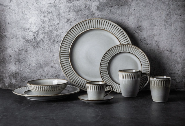 湖南醴陵富豪许君奇发迹史，从挑浆工到董事长，现身价二十亿