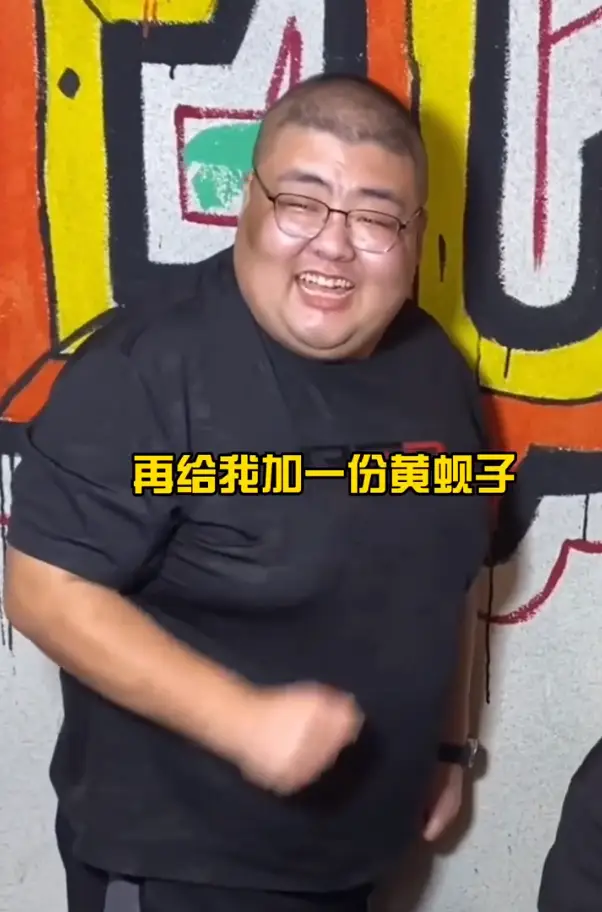 网红泡泡龙去世,红雨老师被质疑推卸责任,悄悄删除差评拉黑网友