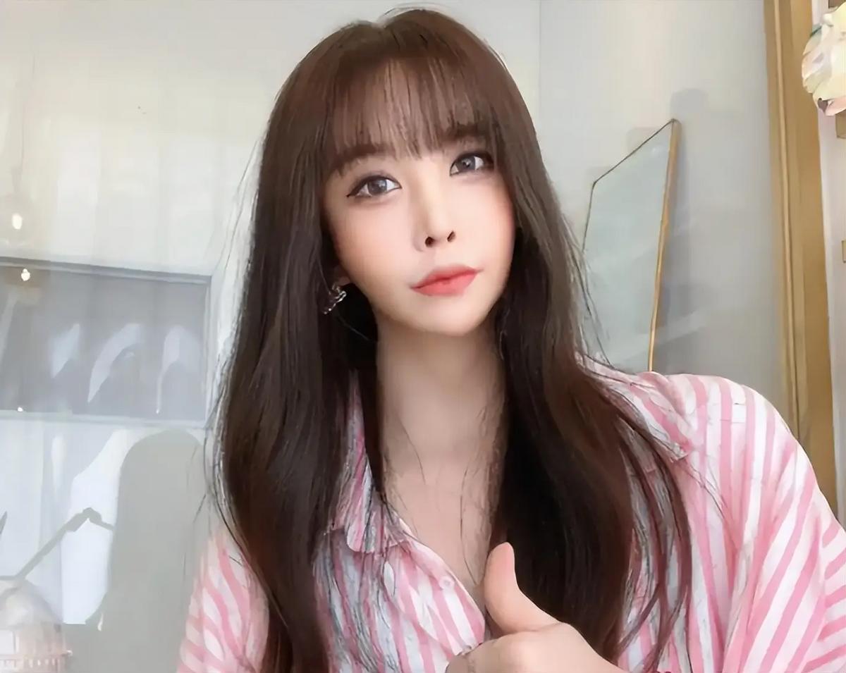 “变性人”河莉秀：结婚10年后，丈夫跑了，身体垮了，现在如何