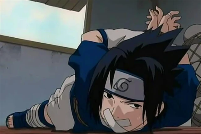 火影忍者中宇智波佐助的8次捆绑经历：2次是自愿，2次是被卡卡西