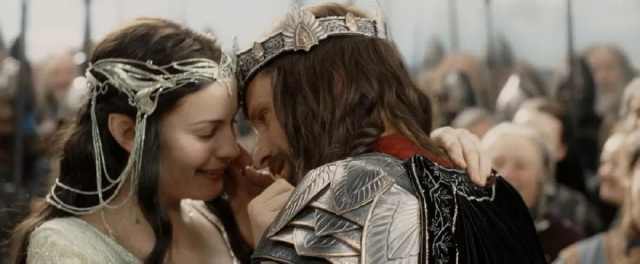 超4小时的白金版《指环王3》，全程高潮迭起只为说三件事