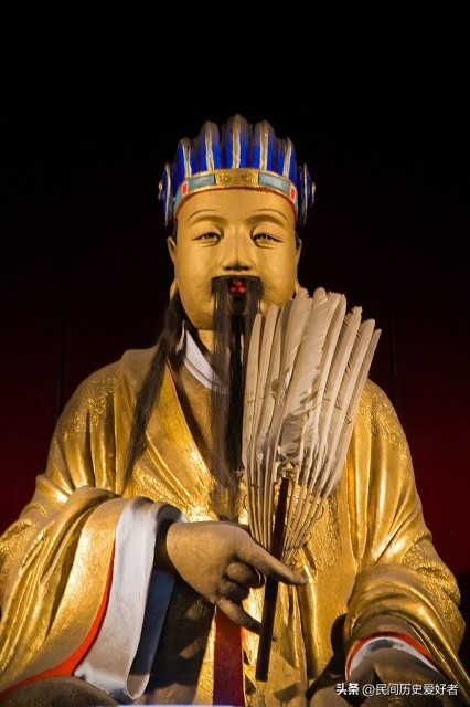 诸葛亮：三国第一“欧皇”？罗贯中给他开的“超级外挂”太离谱！