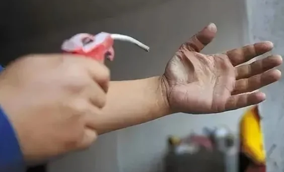 案例:山东男孩肛门被充进高压气体,肚子鼓成球,两罪犯获刑后喊冤