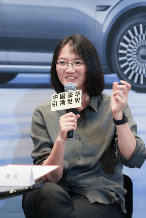 一辆车、一群人与一个产业链的向上突破