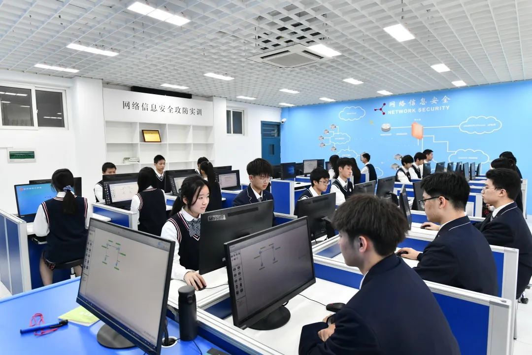 【资讯】2022上海市商业学校招生啦！——创意设计类专业群介绍