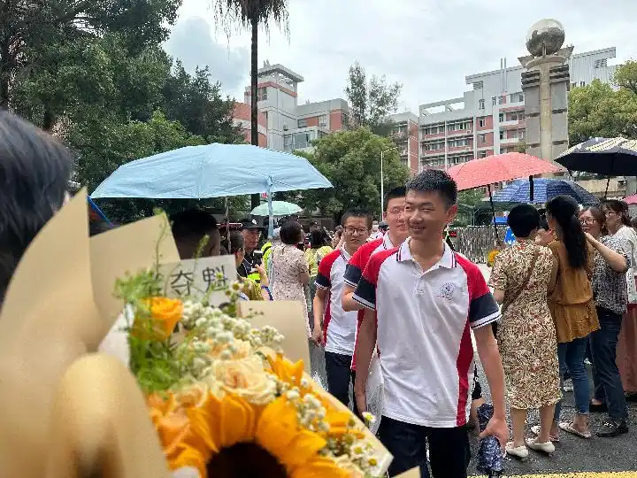 新华全媒+丨2023年高考落幕:是终点,更是起点