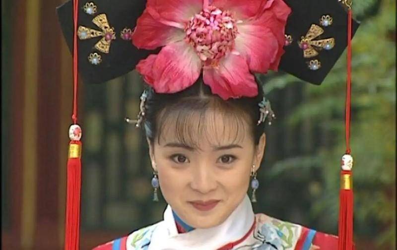 “晴格格”王艳：23岁嫁豪门，丈夫比她大11岁，婚姻让人羡慕