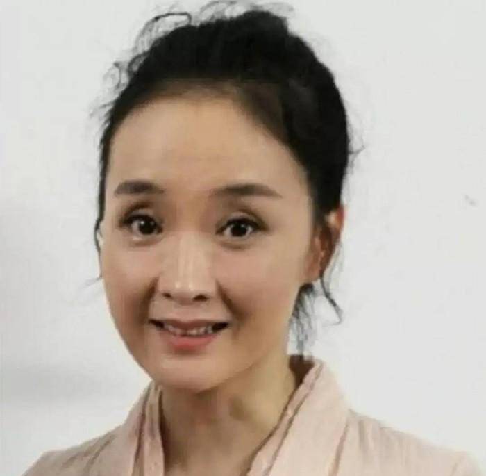 “晴格格”王艳：23岁嫁豪门，丈夫比她大11岁，婚姻让人羡慕