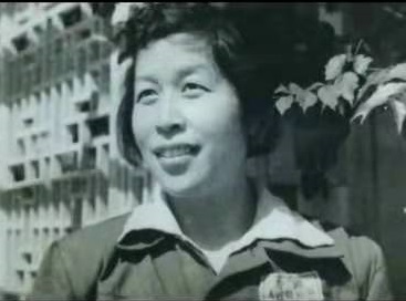 入城解放军睡在上海马路上的照片是谁拍的？他的革命生涯始于白雪照相馆