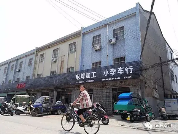 他写了二十多年小说,唯一不敢写的就是那段杀人真相