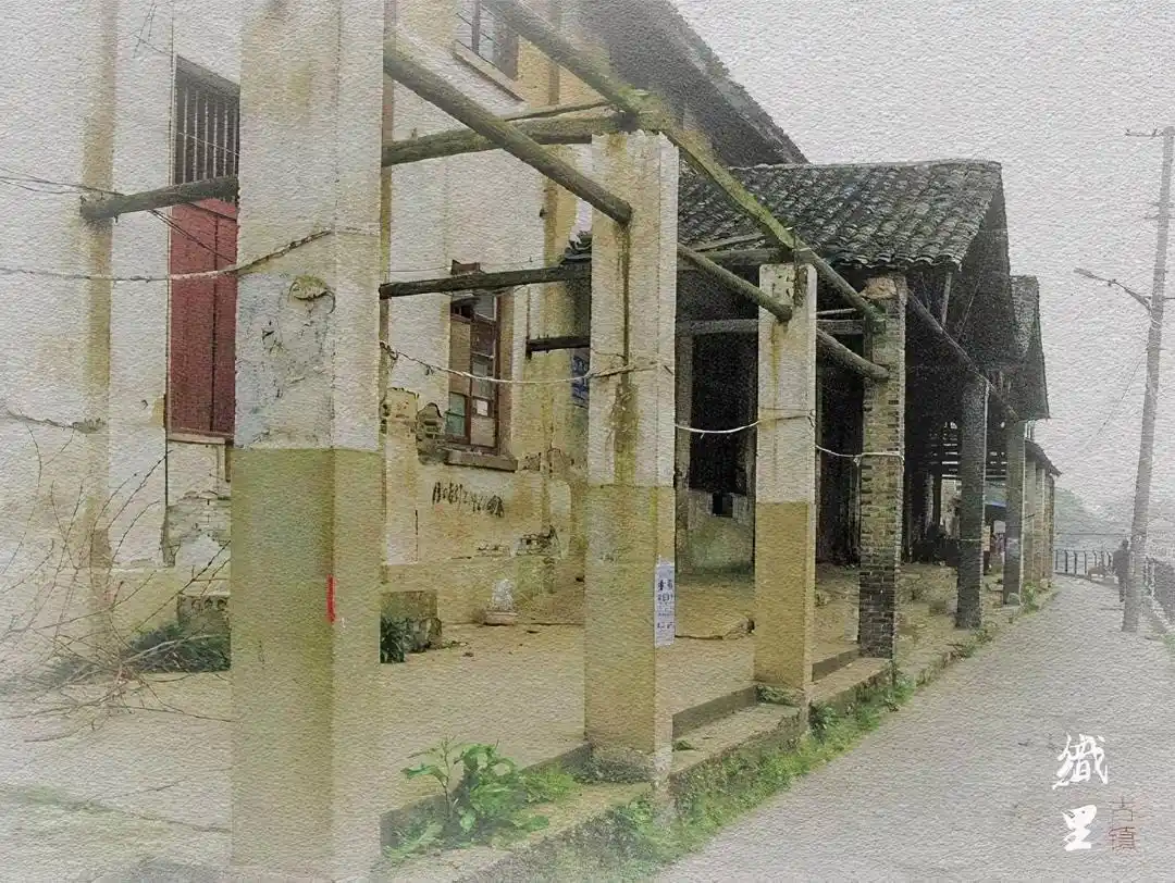 回顾｜因一个烟头揭开找出真凶：22年湖州旅店悬案，作家变杀人犯