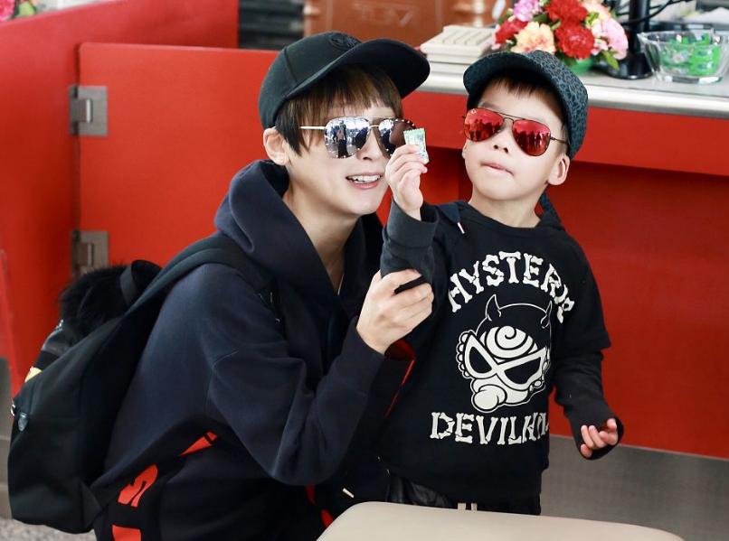 吴京：娶谢楠生两子，大儿子叫“吴所谓”，小儿子叫吴滤