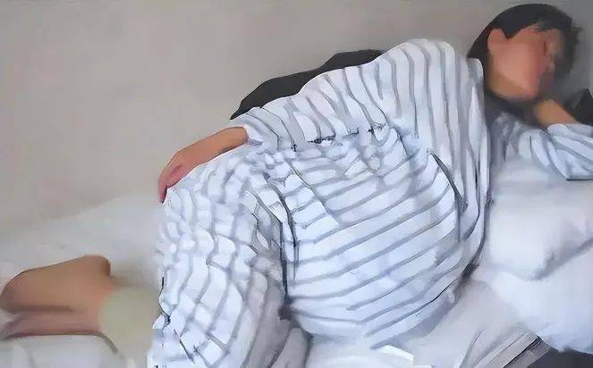 中国首例5胞胎现状：父亲过劳去世，母亲直言如果要重选，一个不要