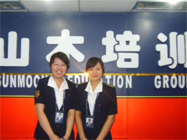 失控的德州教育培训老板：曾入狱4年，前妻称其完美主义者