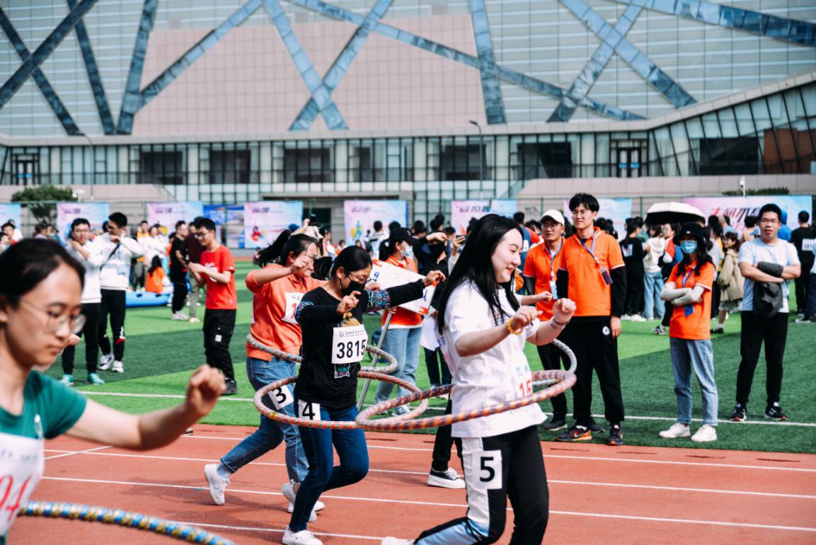 激情与拼搏永不谢幕，青春因运动而闪耀——兰州大学举行2020年研究生运动会