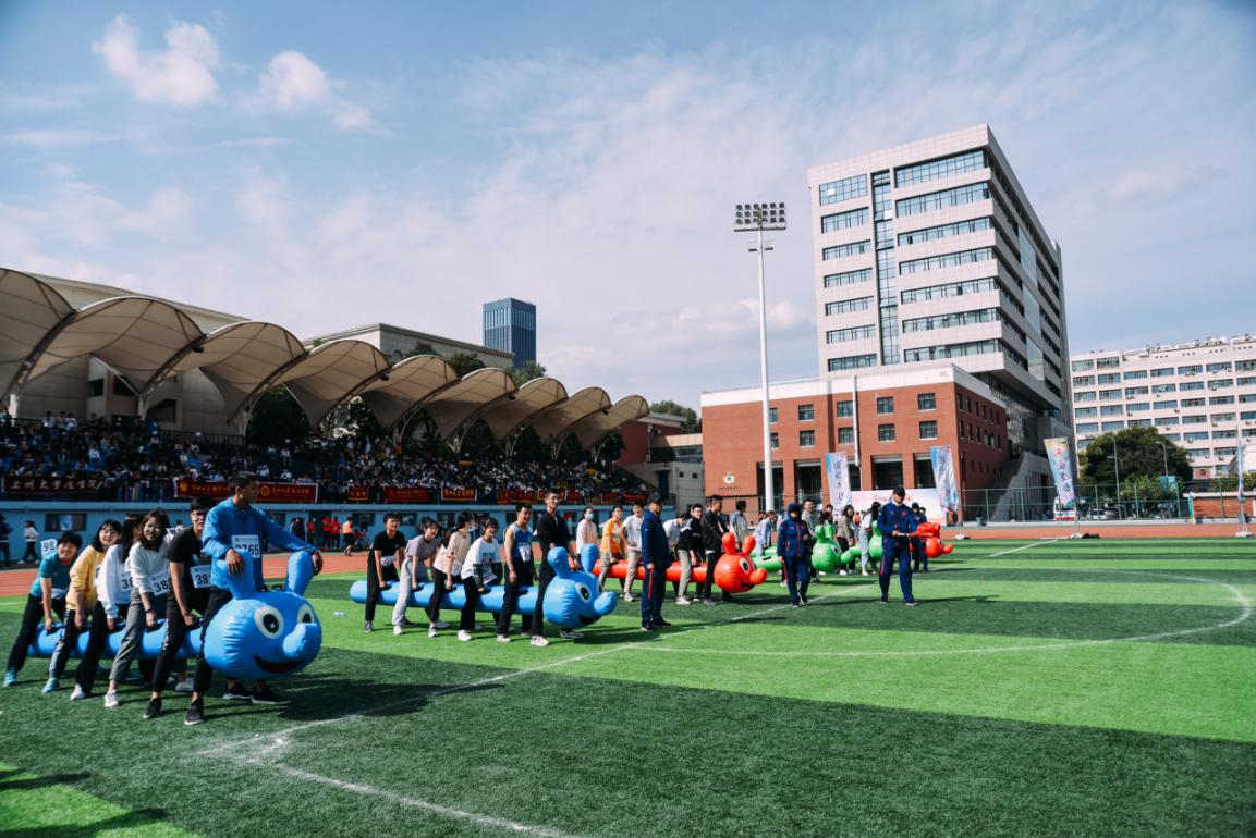 激情与拼搏永不谢幕，青春因运动而闪耀——兰州大学举行2020年研究生运动会