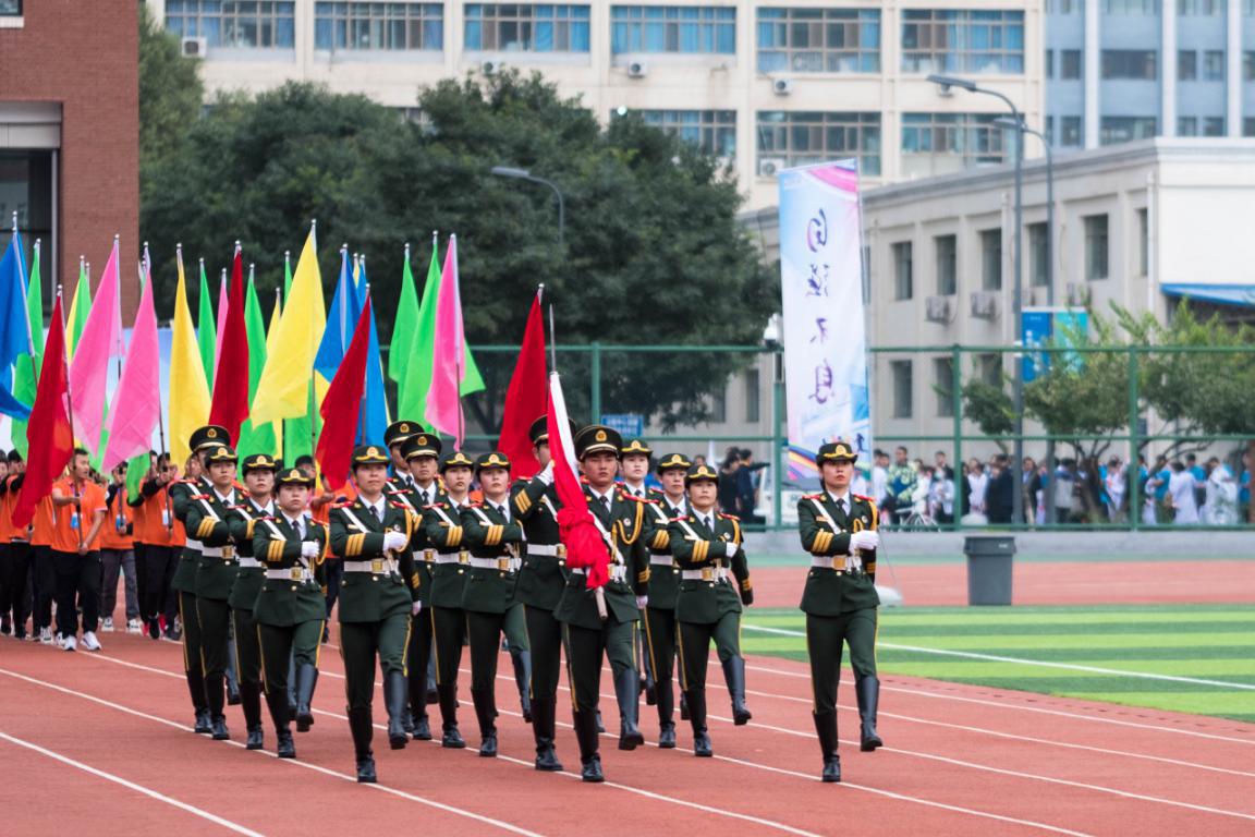 激情与拼搏永不谢幕，青春因运动而闪耀——兰州大学举行2020年研究生运动会