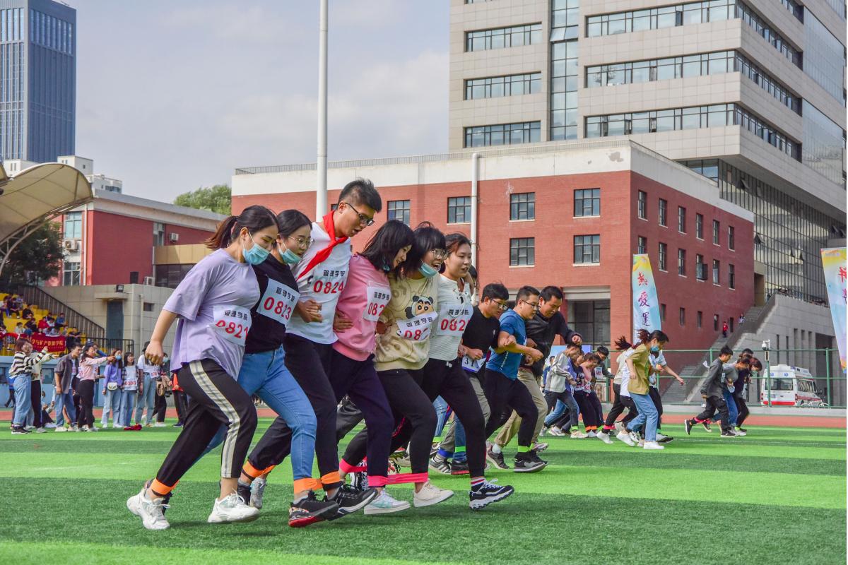 激情与拼搏永不谢幕，青春因运动而闪耀——兰州大学举行2020年研究生运动会