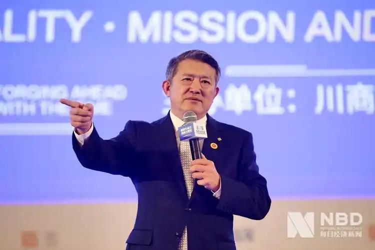 “他不是‘中国寿险教父’是‘时间定价师’陈东升30年干一件事”