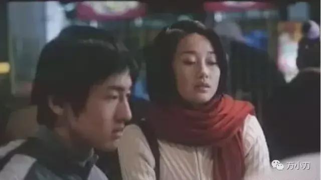 最穷卡里只剩100万，敢怼王家卫的新电影，他到底哪里来的勇气？