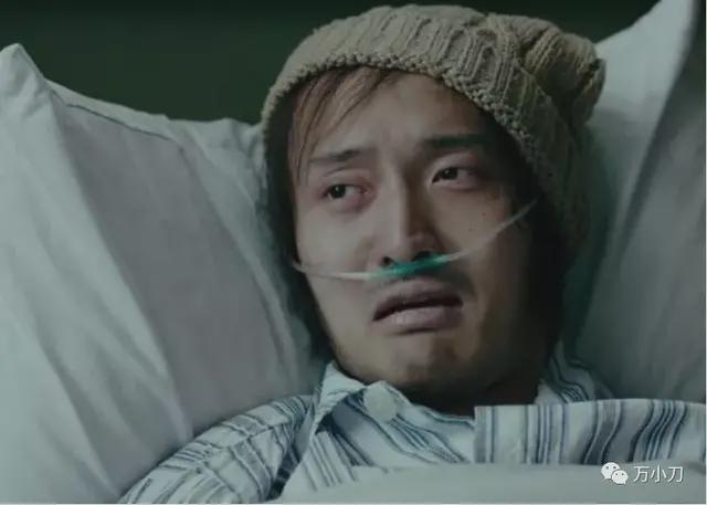 最穷卡里只剩100万，敢怼王家卫的新电影，他到底哪里来的勇气？