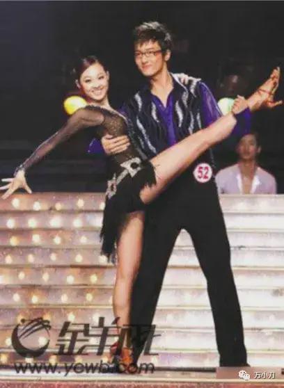 最穷卡里只剩100万，敢怼王家卫的新电影，他到底哪里来的勇气？