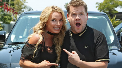 Lady Gaga、Adele、比伯都坐过他的车 这位老司机竟然要主持明年的格莱美？