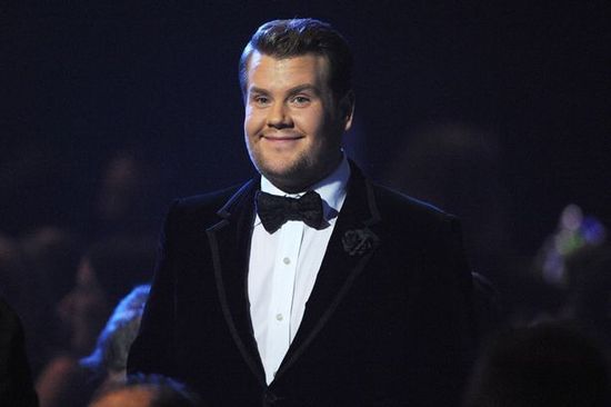 Lady Gaga、Adele、比伯都坐过他的车 这位老司机竟然要主持明年的格莱美？