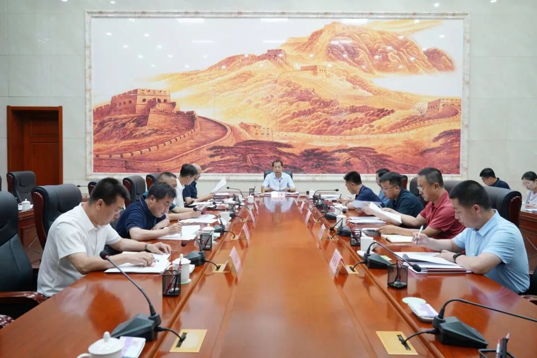 石生华主持召开2024年第十二次政府常务会议