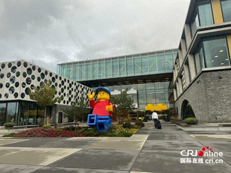 连续6年参加进博会 乐高集团设计师表示持续将中国元素融入产品设计