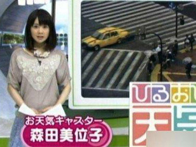 台女主播萱萱曝大尺度艳照 女主播靠啥上位